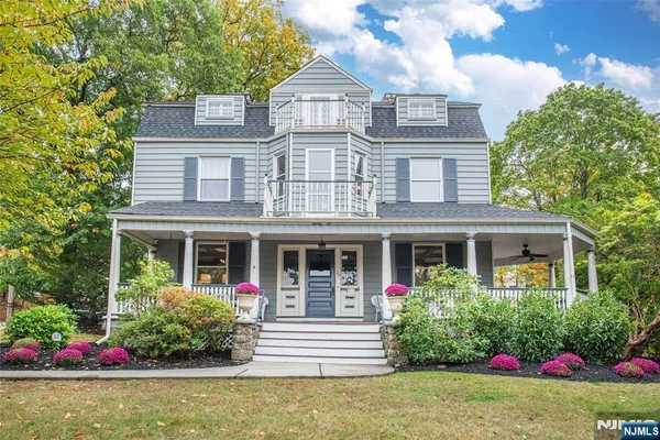 $1,095,000 | 22 Arlington Avenue, Caldwell, NJ 07006