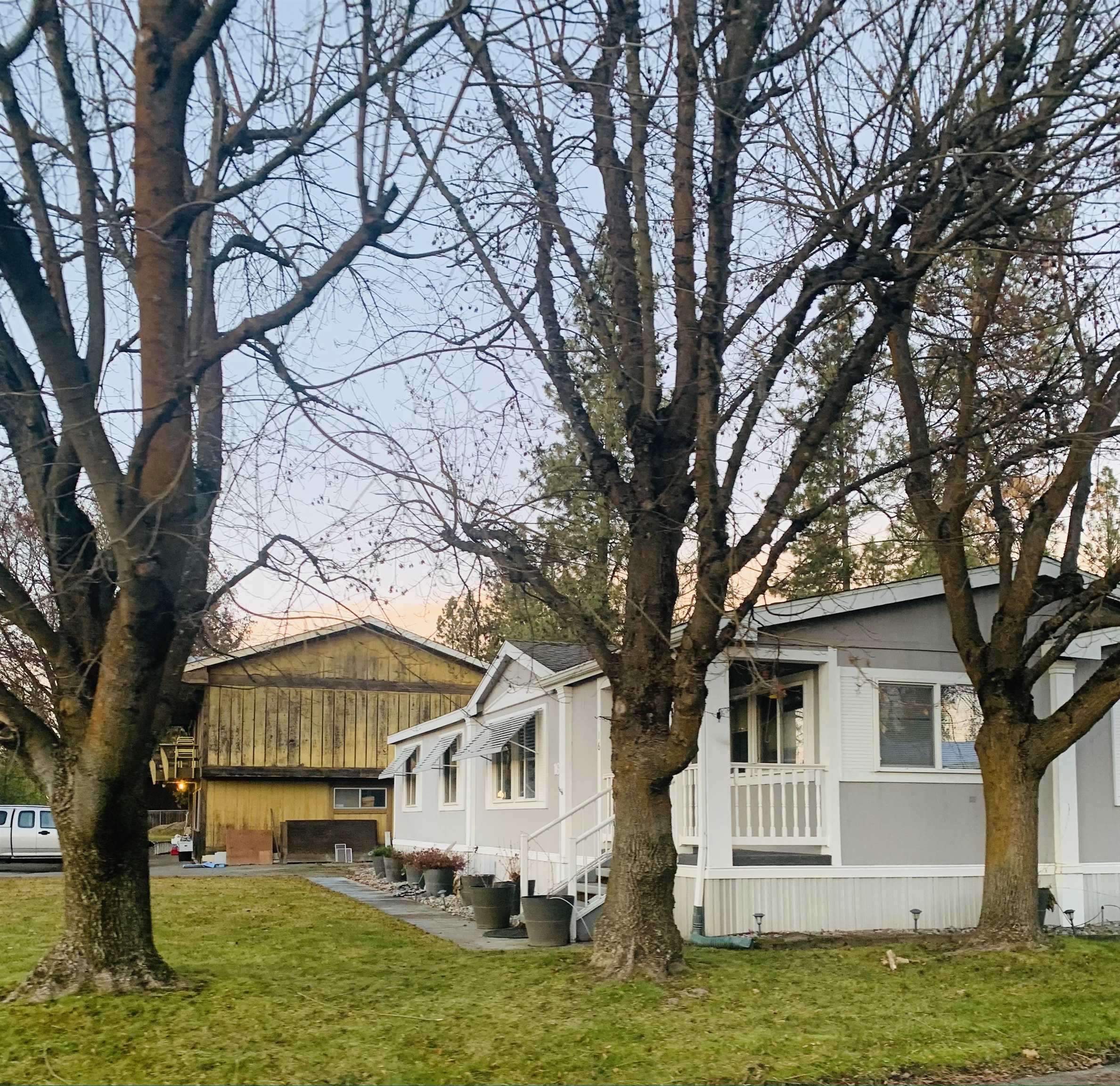 4202 East Lane Park Road, Unit 16 Mead, WA 99021 - Photo 33 of 36
