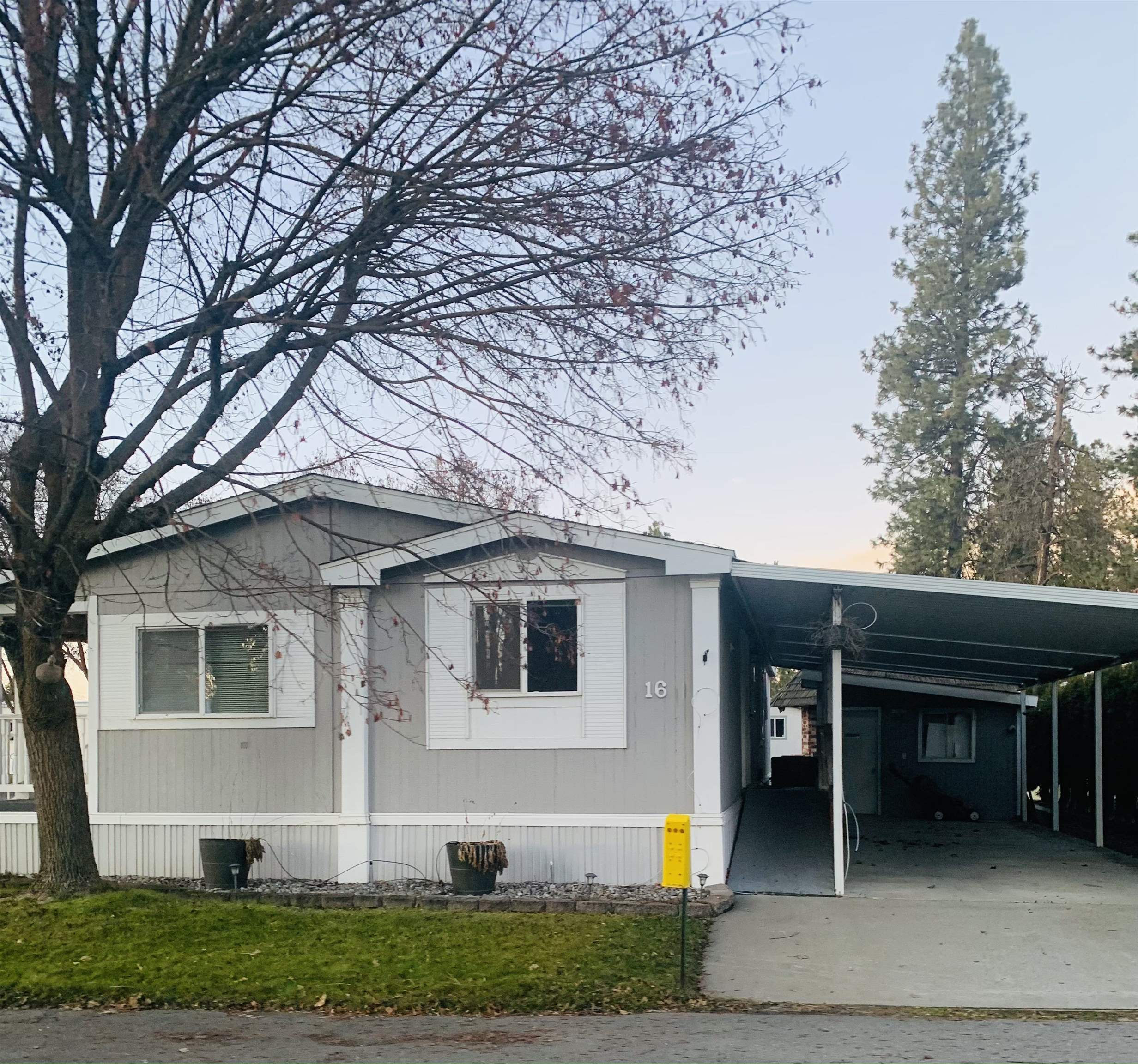 4202 East Lane Park Road, Unit 16 Mead, WA 99021 - Photo 4 of 36