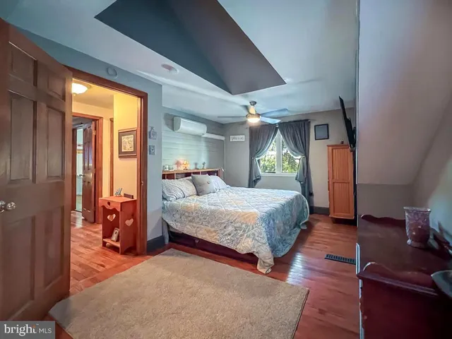 $464,900 | 1202 Clinton Avenue, Bensalem, PA 19020