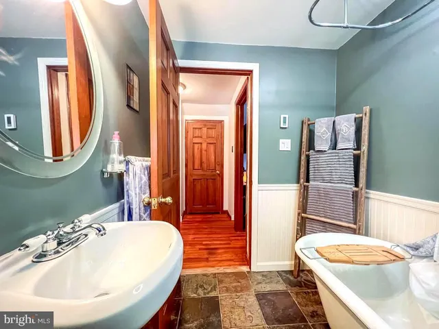 $464,900 | 1202 Clinton Avenue, Bensalem, PA 19020