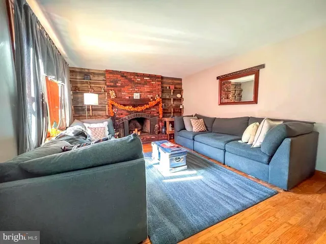 $464,900 | 1202 Clinton Avenue, Bensalem, PA 19020