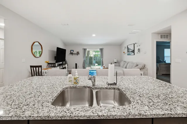 $325,000 | 13757 Hollings Street, Jacksonville, FL 32218