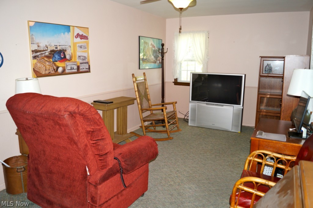 6227 Hillside Road Independence, OH 44131 - Photo 7 of 15 1st of a possible 5 bedrooms. Works as a great office, den or playroom too!