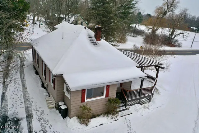 $299,500 | 283 County Highway 107, Johnstown, NY 12095