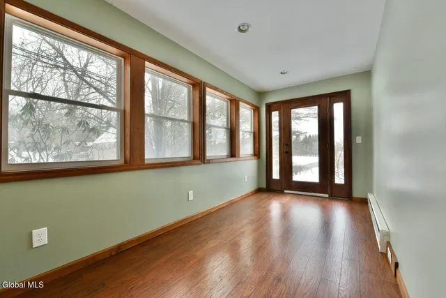 $299,500 | 283 County Highway 107, Johnstown, NY 12095