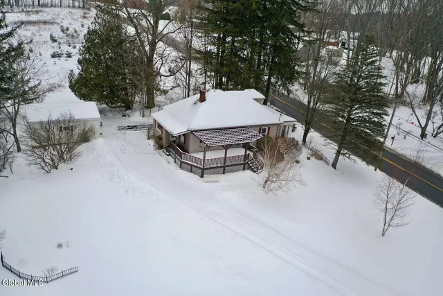 $299,500 | 283 County Highway 107, Johnstown, NY 12095