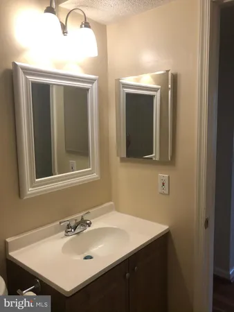 $2,200 | 42861 Genuine Reward Court, Ashburn, VA 20147