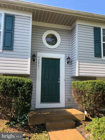 $2,200 | 42861 Genuine Reward Court, Ashburn, VA 20147