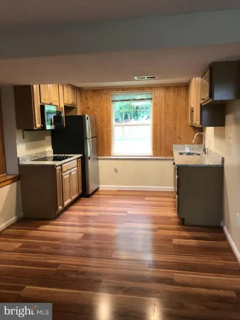 $2,200 | 42861 Genuine Reward Court, Ashburn, VA 20147