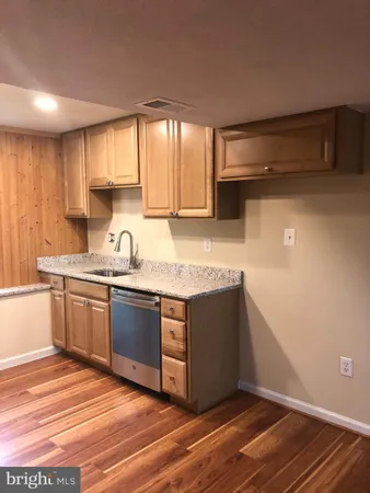 $2,200 | 42861 Genuine Reward Court, Ashburn, VA 20147