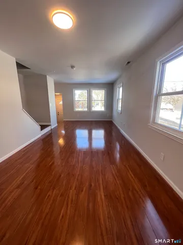 $2,800 | 93 Shell Street, Bridgeport, CT 06605