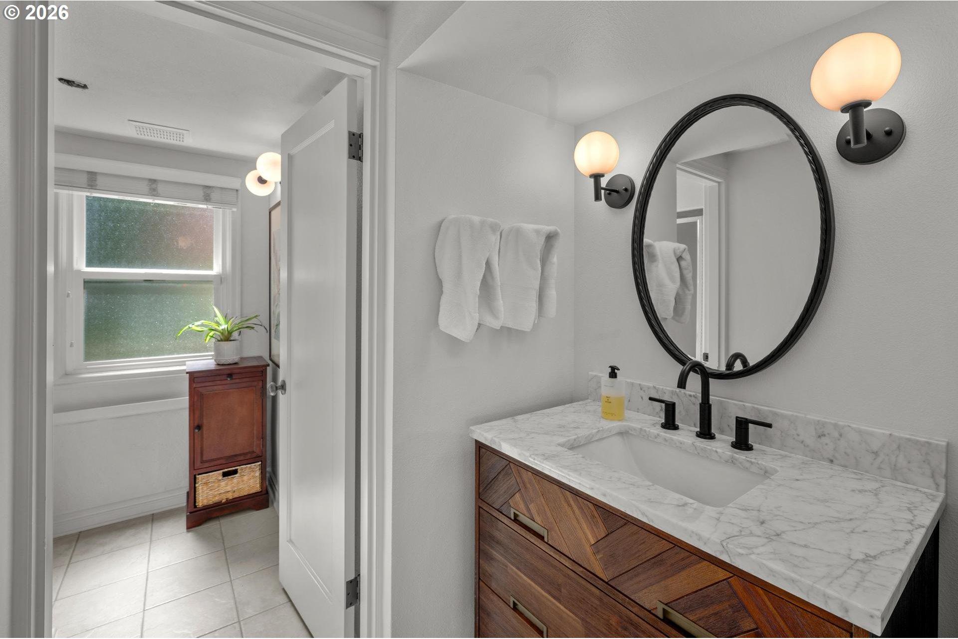 3125 Southwest Ridgewood Avenue Portland, OR 97225 - Photo 34 of 48 Gallery Image 34