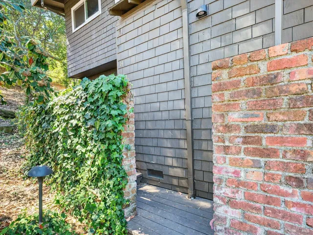 $668,000 | 1411 Casa Buena Drive, Unit 14, Corte Madera, CA 94925