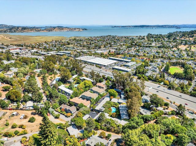 $730,000 | 1411 Casa Buena Drive, Unit 14, Corte Madera, CA 94925