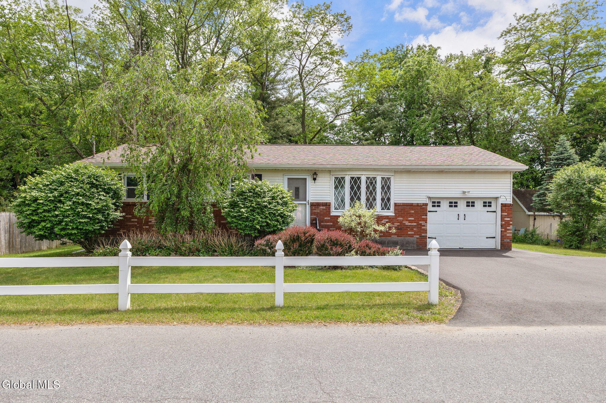 102 Evans Road Rotterdam, NY 12306 - Photo 36 of 42 36