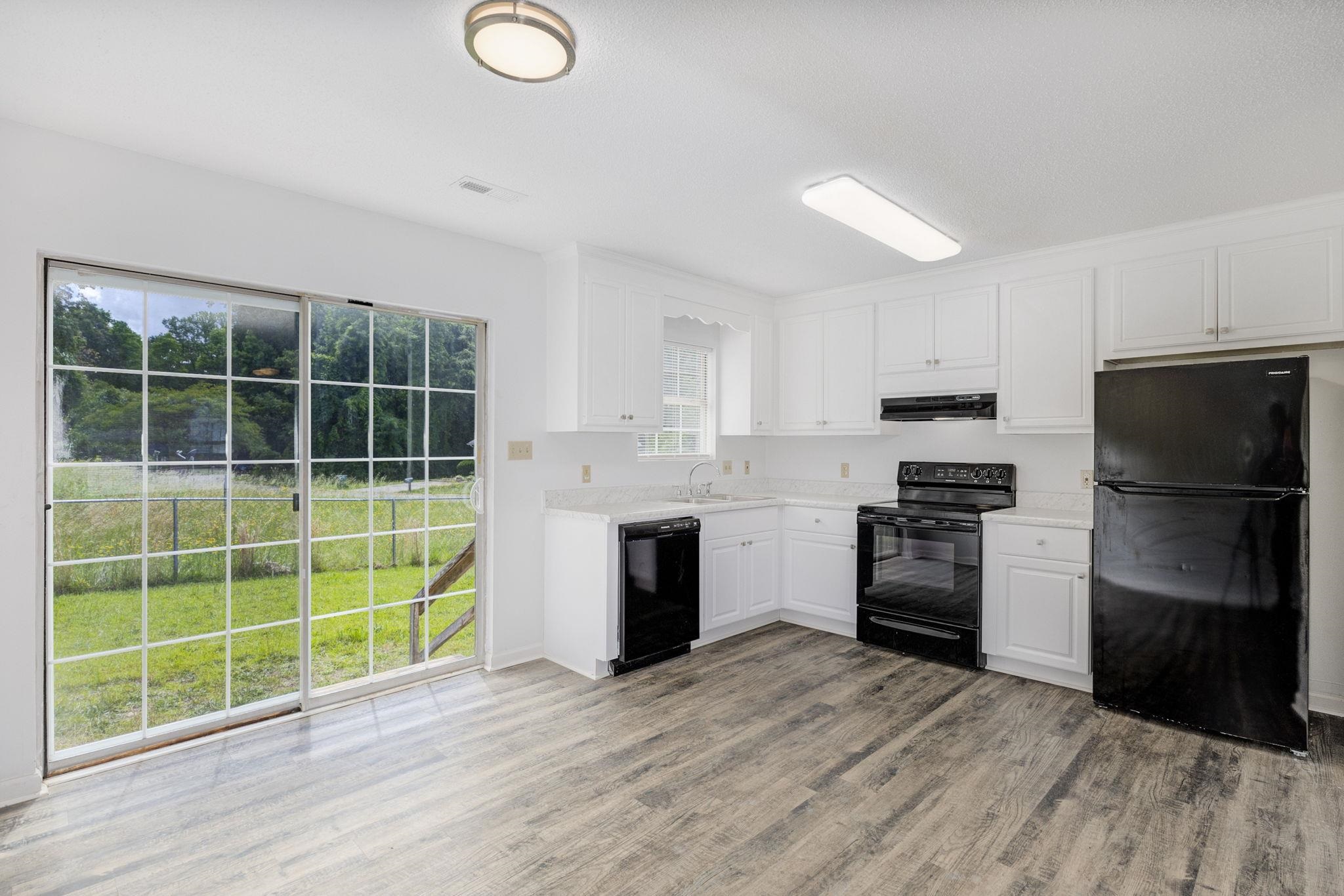 7573 Lone Oak Road Spartanburg, SC 29303 - Photo 9 of 26 Gallery Image 9