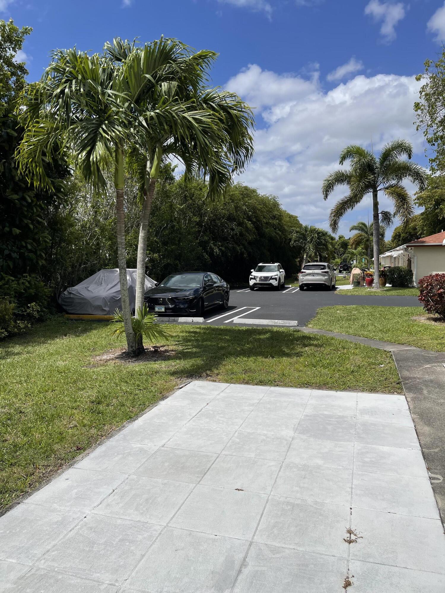 4530 Northwest 2nd Street, Unit D Delray Beach, FL 33445 - Photo 26 of 31 a view of a park