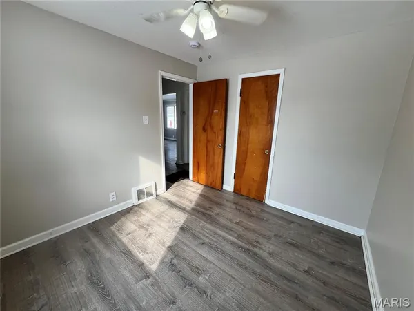 $1,290 | 1030 Addison Drive, St. Louis, MO 63137