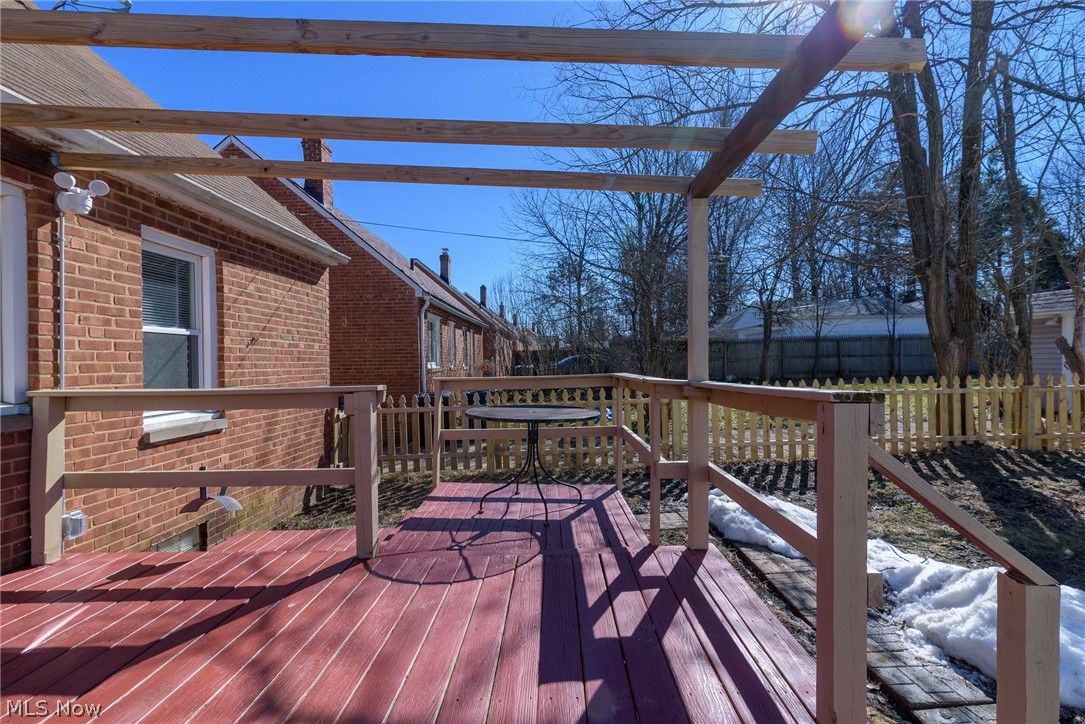 1504 Winchester Road Lyndhurst, OH 44124 - Photo 23 of 26 Gallery Image 23
