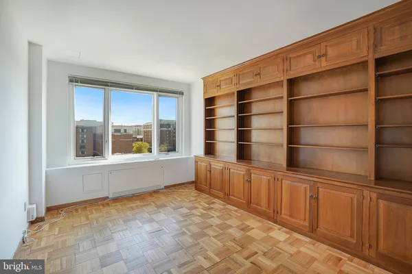 $525,000 | 2475 Virginia Avenue Northwest, Unit 921, Washington, DC 20037