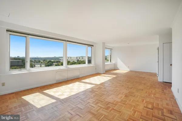 $525,000 | 2475 Virginia Avenue Northwest, Unit 921, Washington, DC 20037