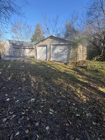 $1,400 | 2310 North Chamberlain Avenue, Chattanooga, TN 37406