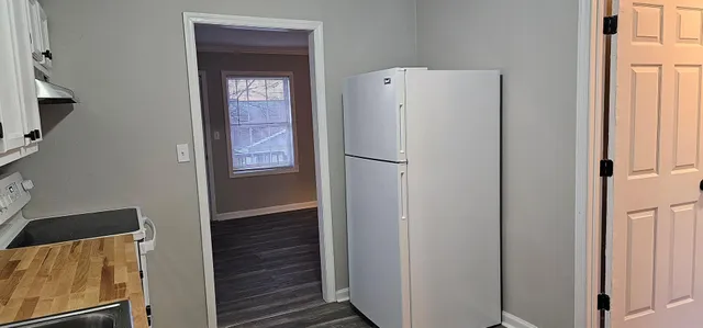 $1,400 | 2310 North Chamberlain Avenue, Chattanooga, TN 37406