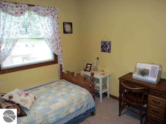681 Bass Lake Road Southwest Kalkaska, MI 49646 - Photo 28 of 70 1748642-27.JPG