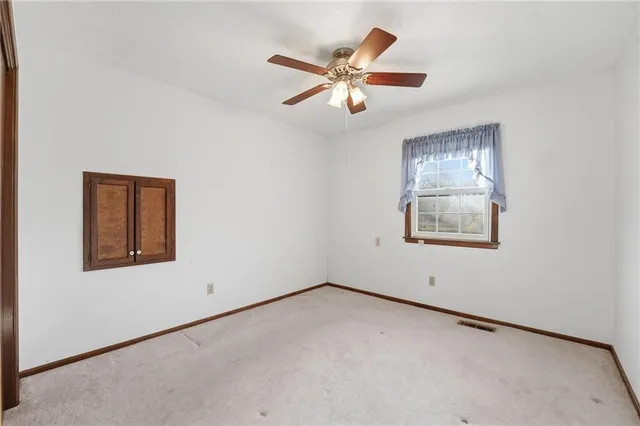 $365,000 | 12824 West 82nd Street, Lenexa, KS 66215