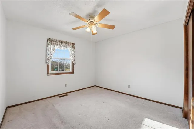 $365,000 | 12824 West 82nd Street, Lenexa, KS 66215