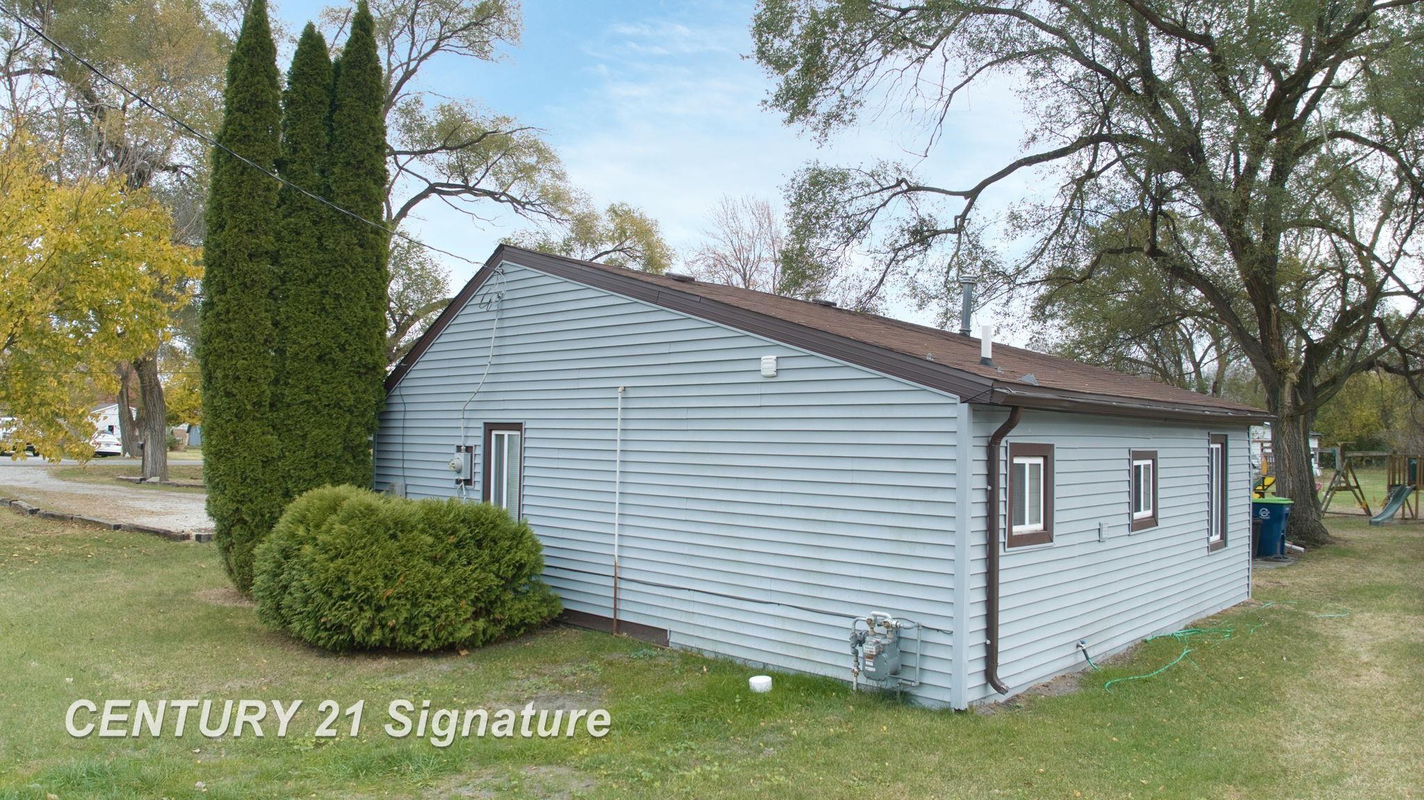 539 Sherman Road Saginaw, MI 48604 - Photo 4 of 18