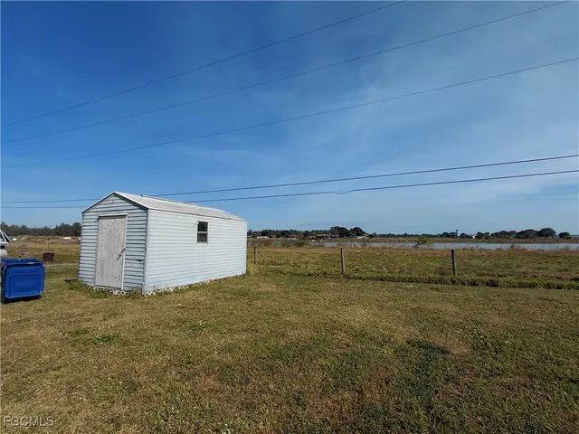 a view of a green field