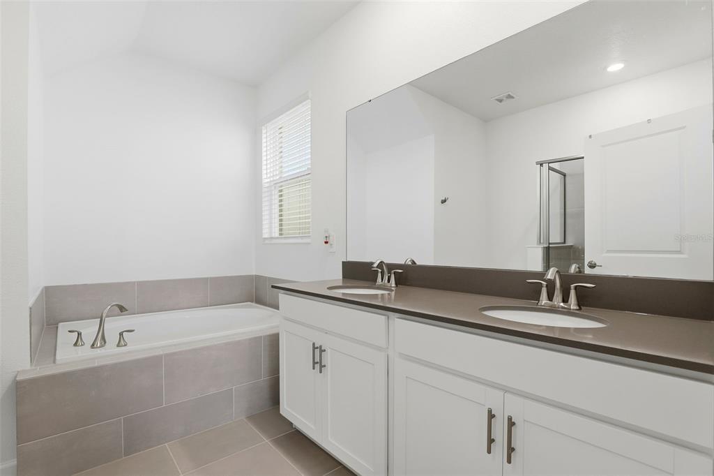 9775 Introduction Way Orlando, FL 32832 - Photo 17 of 41