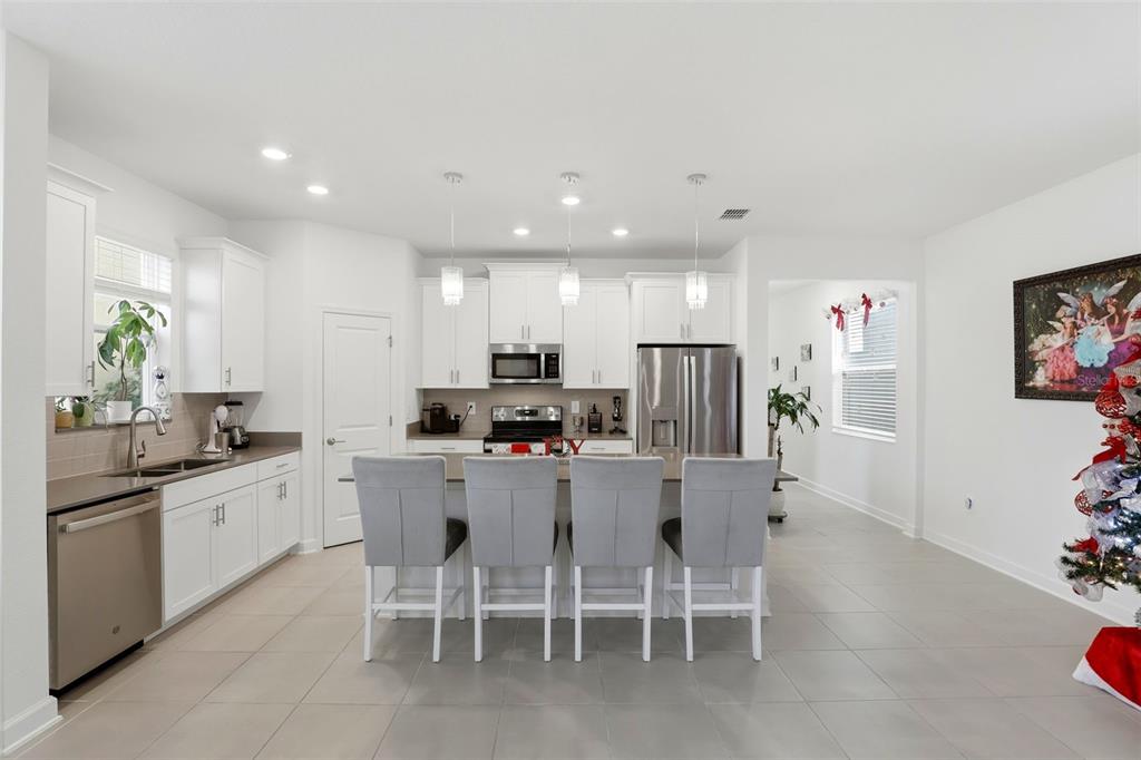 9775 Introduction Way Orlando, FL 32832 - Photo 8 of 41