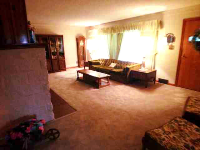 1301 South Red Bank Road Evansville, IN 47712 - Photo 8 of 35 Gallery Image 8
