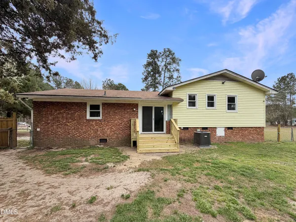 $176,000 | 1181 McNeil Street, Spring Lake, NC 28390