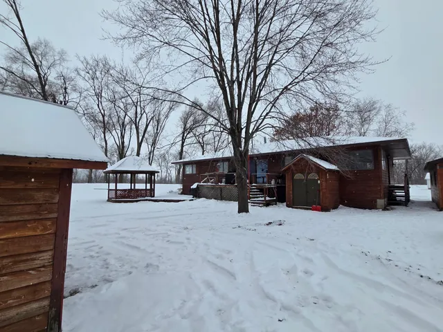 $279,900 | 306 South Burr Oak Street, Rushford, MN 55971