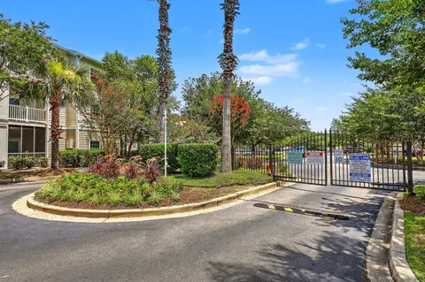 $339,975 | 1300 Park W Boulevard, Unit 824, Mount Pleasant, SC 29466