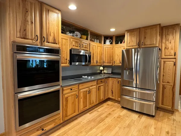 $275,000 | 906 Willow Street, Marshall, MN 56258