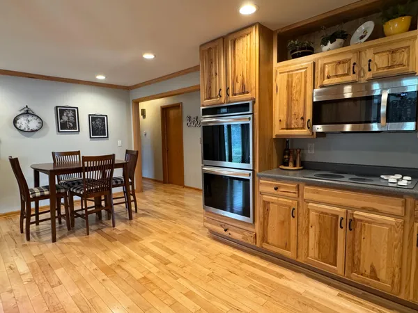 $275,000 | 906 Willow Street, Marshall, MN 56258