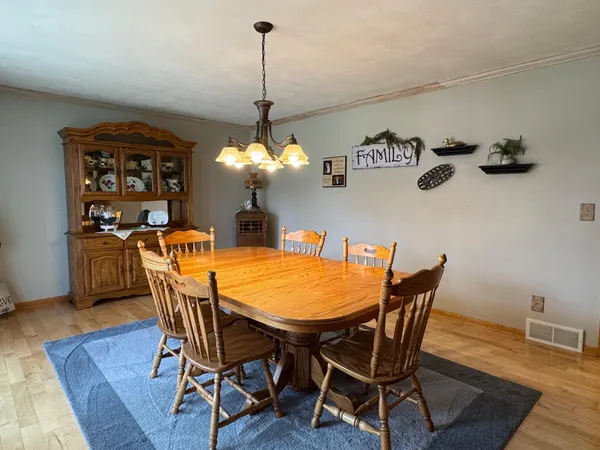 $275,000 | 906 Willow Street, Marshall, MN 56258