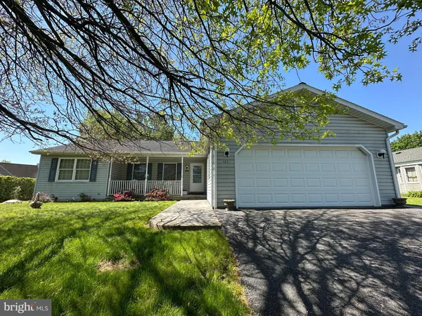$249,000 | 120 Chancellor Drive, Chambersburg, PA 17201