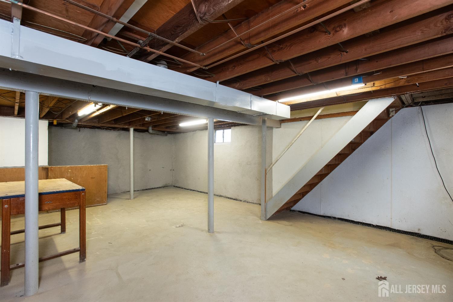 255 Harding Boulevard Matawan, NJ 07747 - Photo 17 of 18