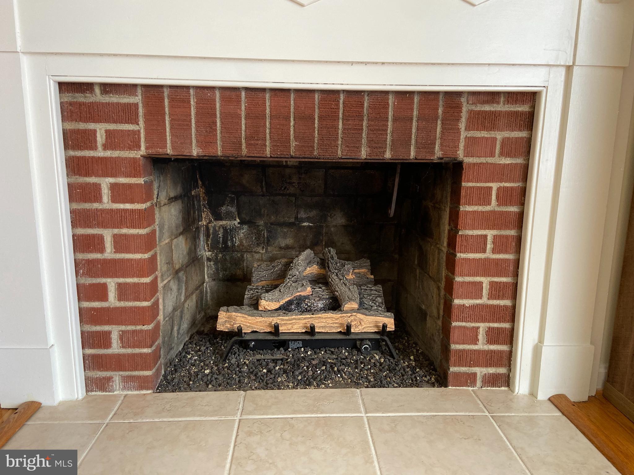 16437 Forrest Road King George, VA 22485 - Photo 16 of 62 Living Room