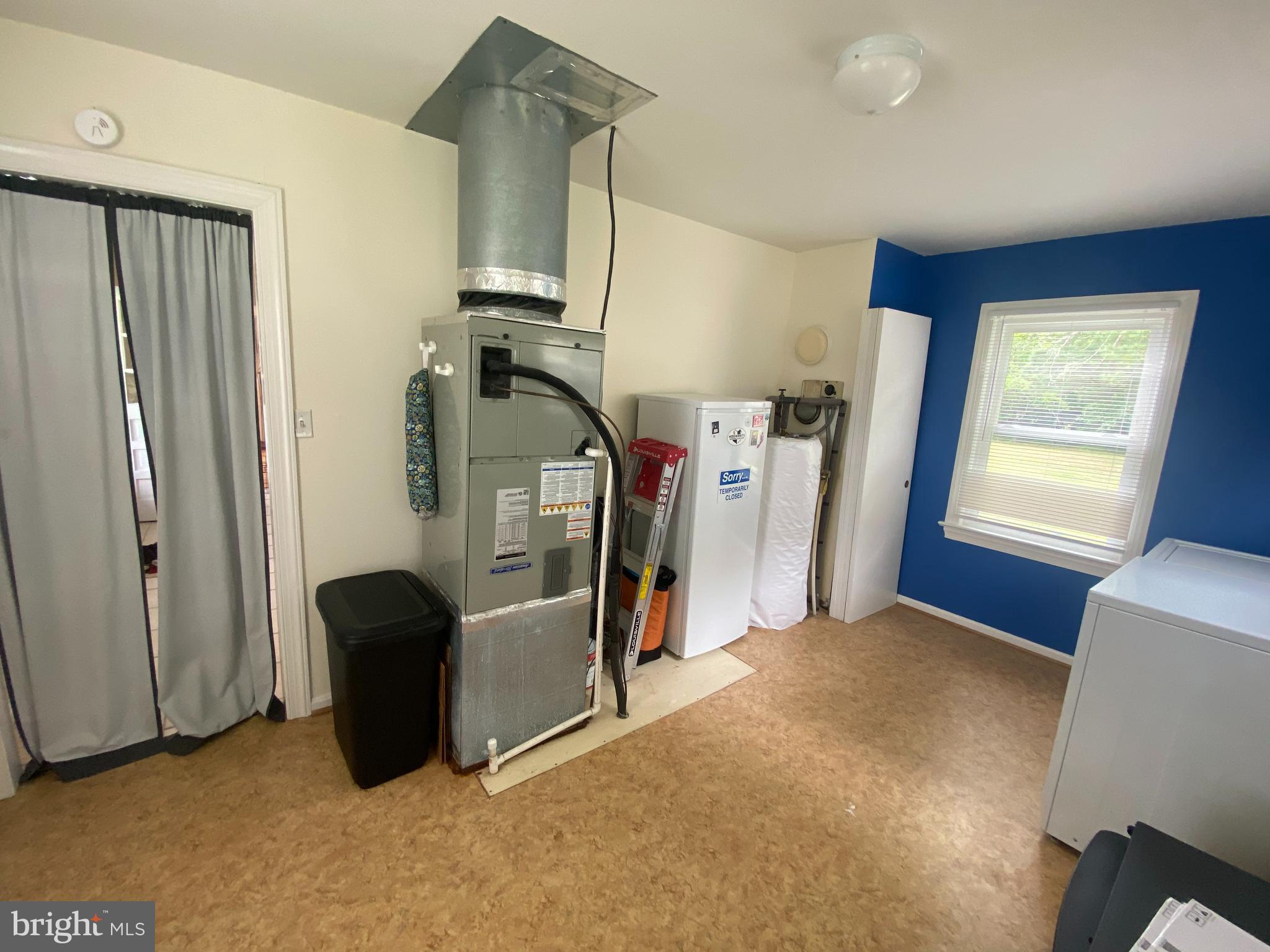 16437 Forrest Road King George, VA 22485 - Photo 50 of 62 Utility/Storage/Laundry Room