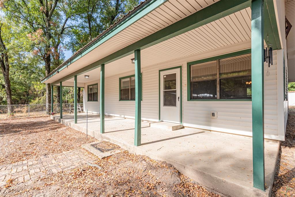 7263 Highway 276 Point, TX 75472 - Photo 4 of 39 Front Porch