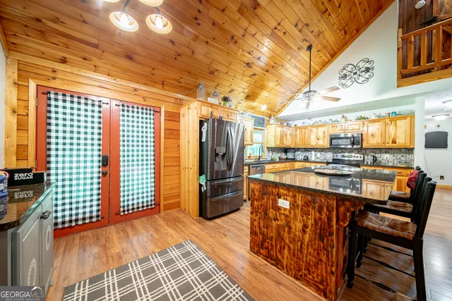 a outdoor space with lots of furniture and shower