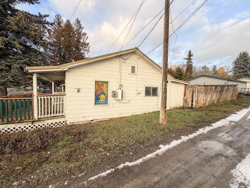 350 North Walnut Street Colville, WA 99114 - Photo 2 of 15