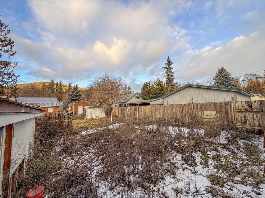 350 North Walnut Street Colville, WA 99114 - Photo 5 of 15